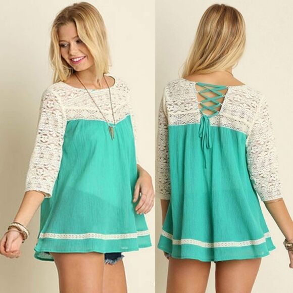 Easy to love lace top-mint - Picture 1 of 2